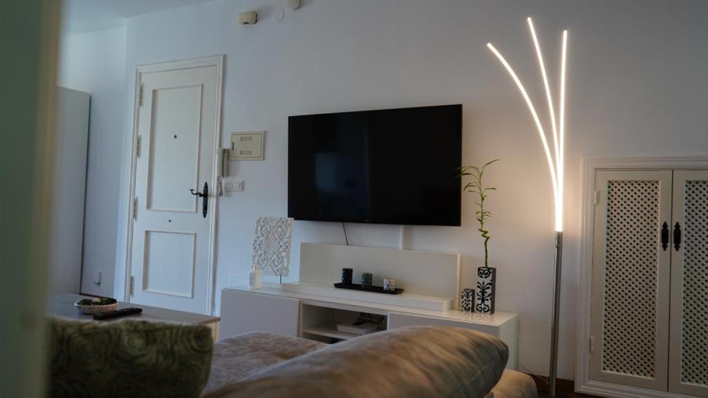 Mirador De La Axarquia Apartment Фригиляна Екстериор снимка