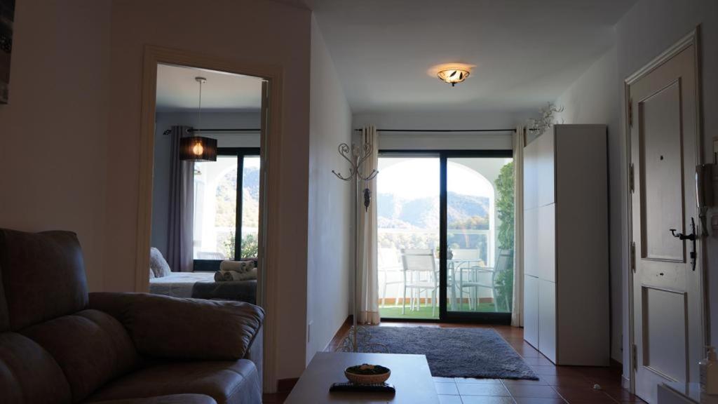 Mirador De La Axarquia Apartment Фригиляна Екстериор снимка